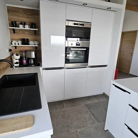 Villa Moderne Avec Piscine Privee, Climatisation Et Parking, 4 Chambres, 8 Pers. - Fr-1-768-103 *