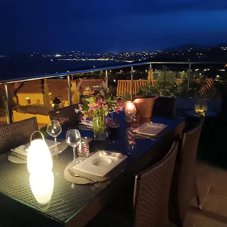 Moderne Avec Piscine Privee, Climatisation Et Parking, 4 Chambres, 8 Pers. - Fr-1-768-103 *