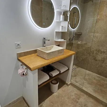 Moderne Avec Piscine Privee, Climatisation Et Parking, 4 Chambres, 8 Pers. - Fr-1-768-103 *