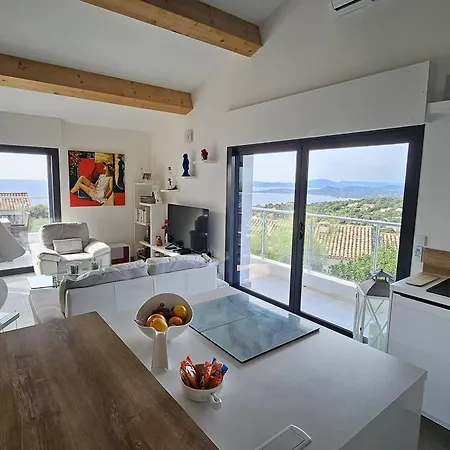 Moderne Avec Piscine Privee, Climatisation Et Parking, 4 Chambres, 8 Pers. - Fr-1-768-103 *